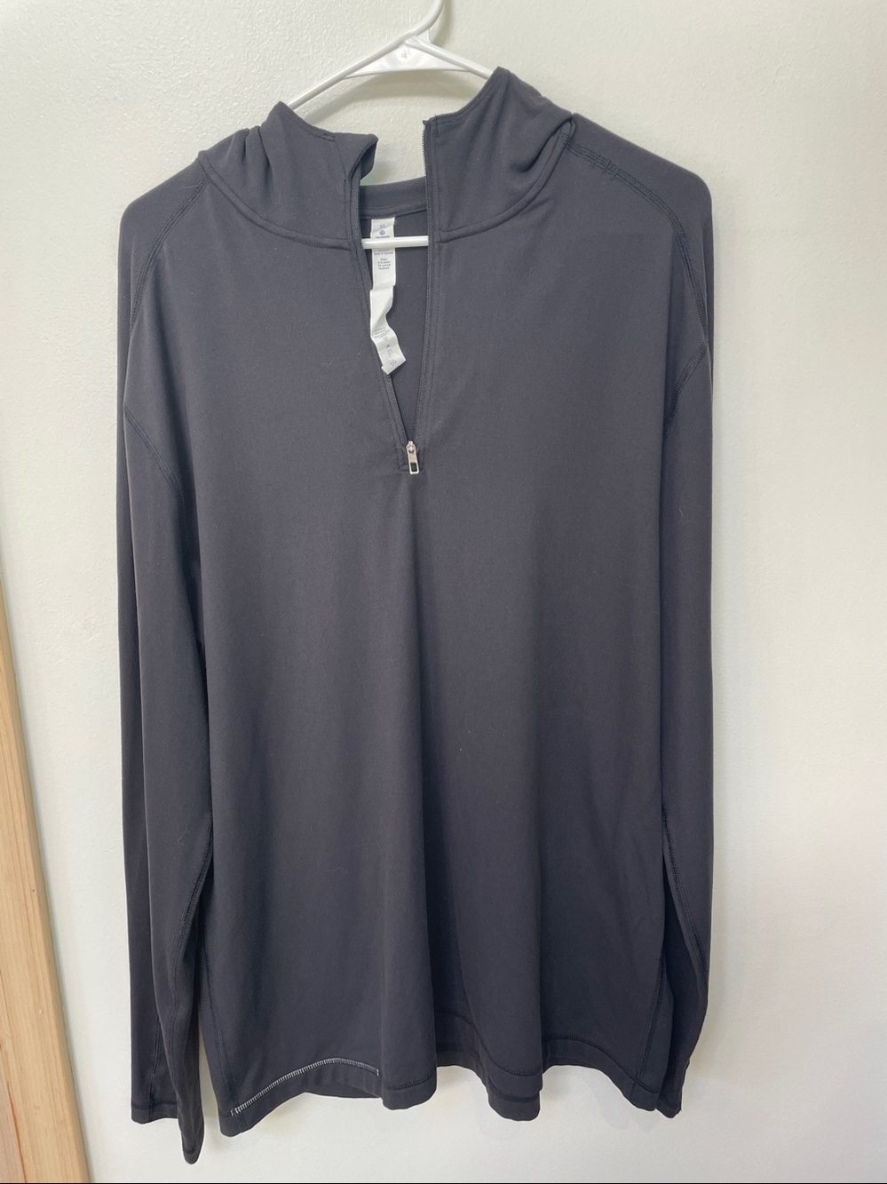 Lululemon Pullover Mens XL hoodie black 1/4 Zip